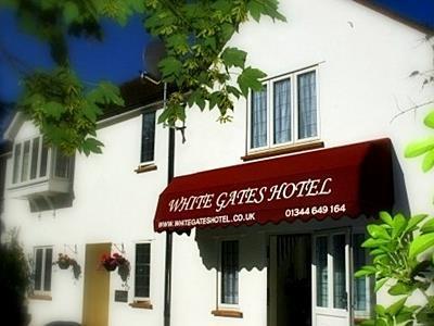 White Gates Hotel Binfield ภายนอก รูปภาพ